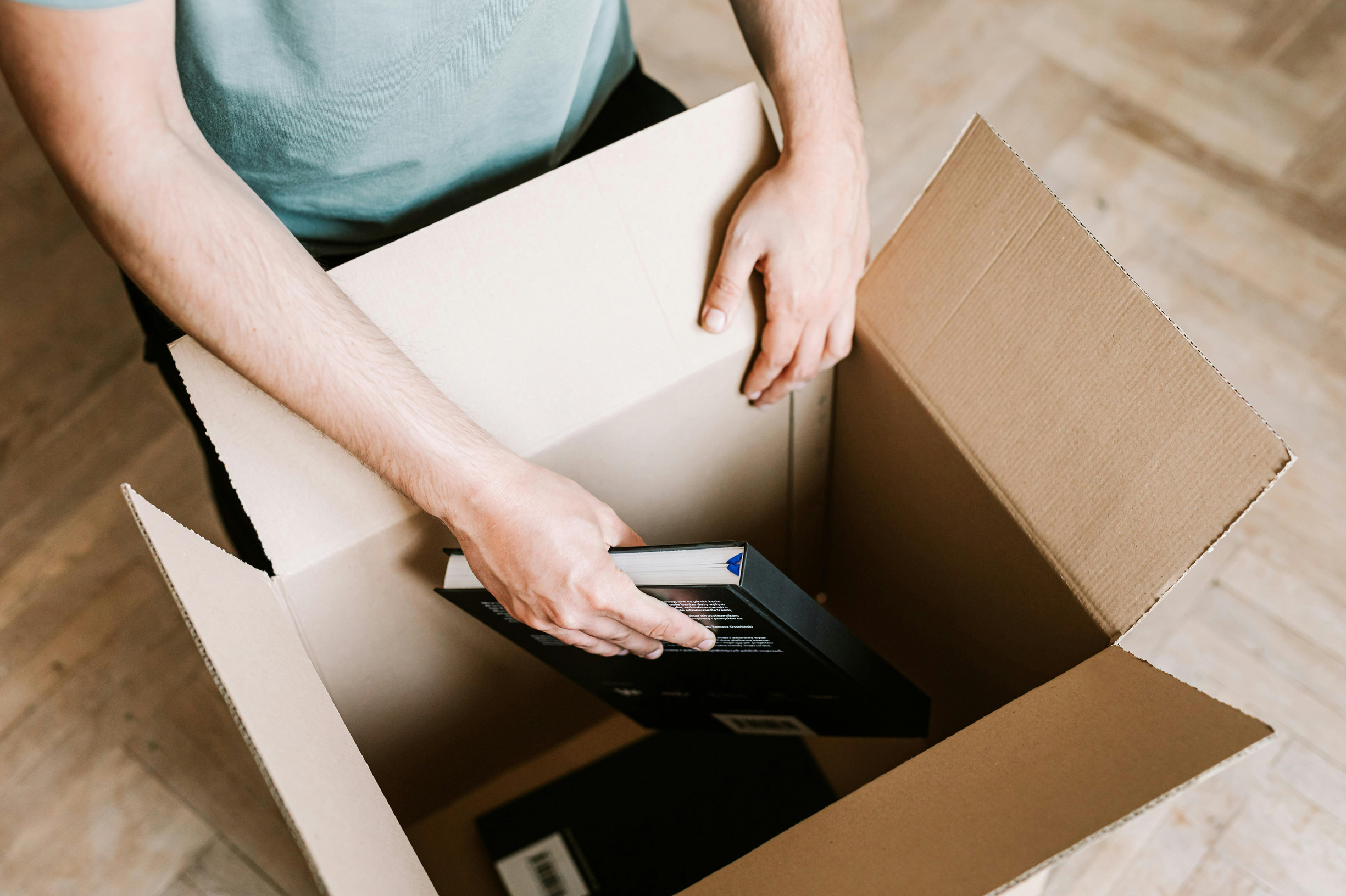 Tips for Moving Your Belongings into Storage